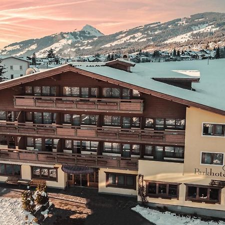 Parkhotel Kirchberg キルヒベルク・イン・チロル エクステリア 写真